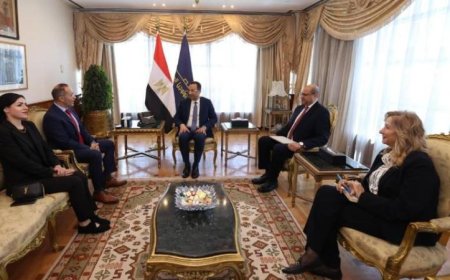 وزير الاتصالات يناقش مع Intel سبل تعزيز التعاون في تطوير البنية التكنولوجية