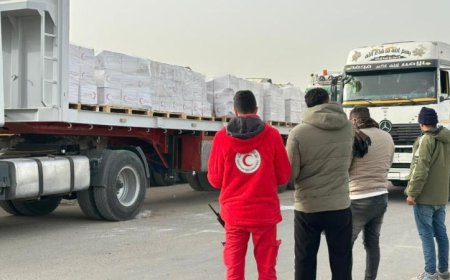 الهلال الأحمر المصري يوزع 4.685 طن من المساعدات الإنسانية الشاملة لمد يد العون للمحتاجين