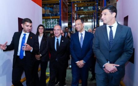وزير الاستثمار يعلن افتتاح أكبر مركز توزيع للتجارة السريعة كدليل على جاهزية السوق