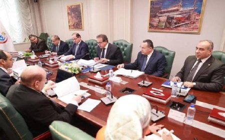 وزير الصحة يقود اجتماع مجلس أمناء المجلس الصحي المصري لتعزيز الرعاية الصحية