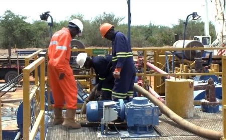 أوغندا تعلن عن جولة جديدة لتراخيص التنقيب عن النفط لتعزيز إنتاجها الطاقي