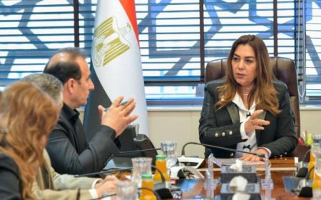 عوض تلتقي بممثلي برنامج الأمم المتحدة الإنمائي وفريق مشروع جرين شرم لتعزيز التعاون والتنمية