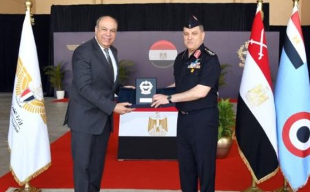 القوات الجوية ترفع كفاءة طائرتين وتسلمهما للأكاديمية المصرية لعلوم الطيران