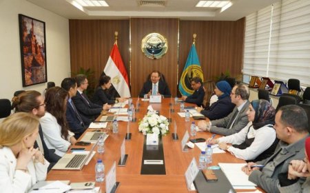 طه يؤكد أهمية تعزيز الشراكة المصرية الفرنسية لتعزيز كفاءة الأداء في المنظومة