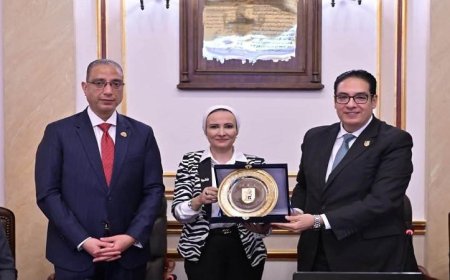 محافظ الجيزة يبحث مع مجلس جامعة القاهرة تعزيز التعاون في مجالات التعليم والبحث العلمي