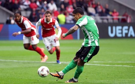 براجا يواجه فرايبورغ في مباراة الذهاب لنصف نهائي الدوري الأوروبي