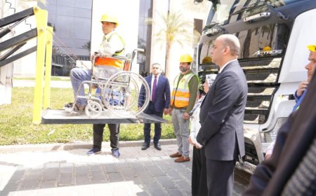 إطلاق 4 وحدات تدريب مهني متنقلة جديدة من قبل وزير العمل بدعم من عمال الوزارة