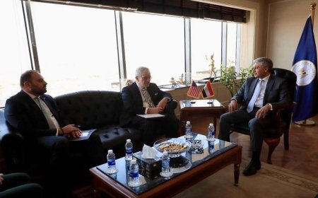 وزير السياحة يناقش مع القائم بأعمال السفير الأمريكي بالقاهرة سبل تعزيز التعاون السياحي