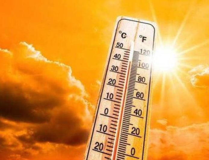 الأرصاد الجوية تكشف عن طقس غدًا مائل للحرارة نهارًا وبارد ليلاً مع انخفاض حرارة الصغرى إلى 16 في القاهرة