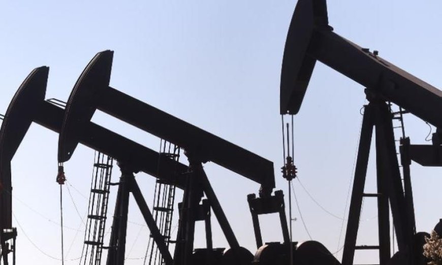 النفط يحافظ على استقراره قرب مستويات قياسية رغم تضارب المؤشرات حول إنهاء النزاع مع إيران