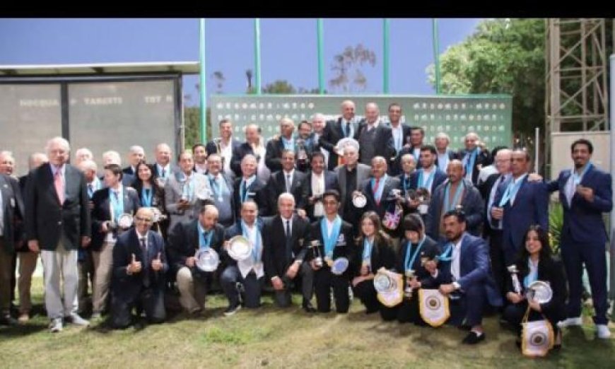 وزير الرياضة يحتفي بأبطال الرماية لحصولهم على 31 ميدالية و12 لقب بطل إفريقيا