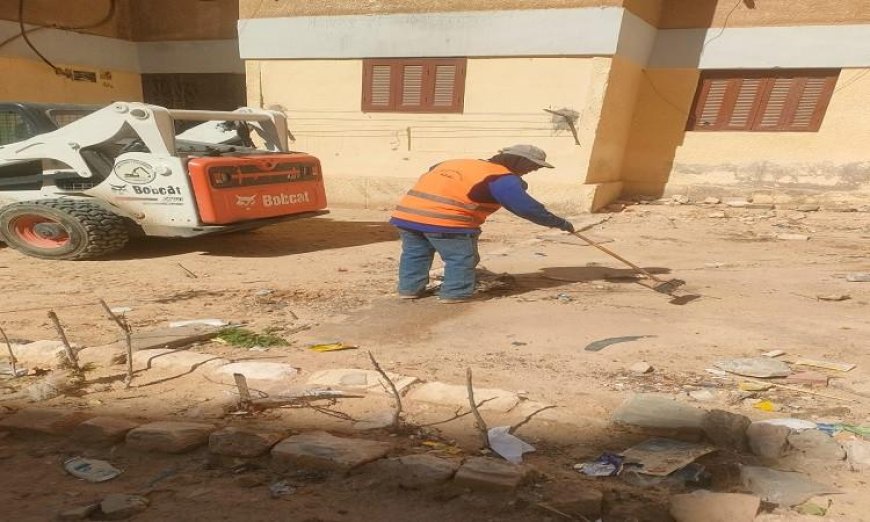 حملات نظافة مكثفة لرفع كفاءة المظهر الحضاري في مرسى مطروح