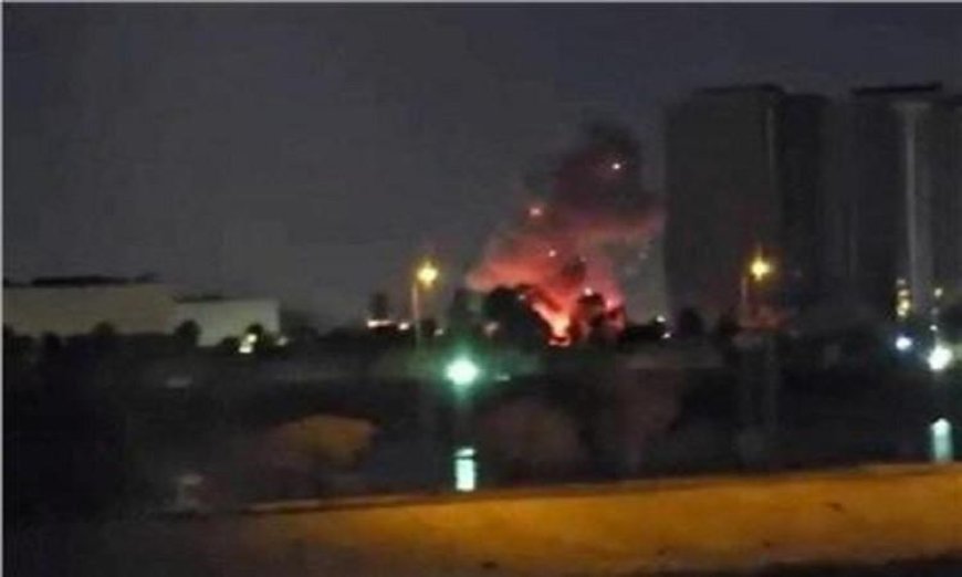 غارة جوية تهاجم مبنى السفارة الأمريكية السابقة في إيران وسط تصاعد التوترات