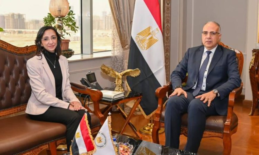 وزير الري ومحافظ البحيرة يناقشان أوضاع المنظومة المائية في المحافظة