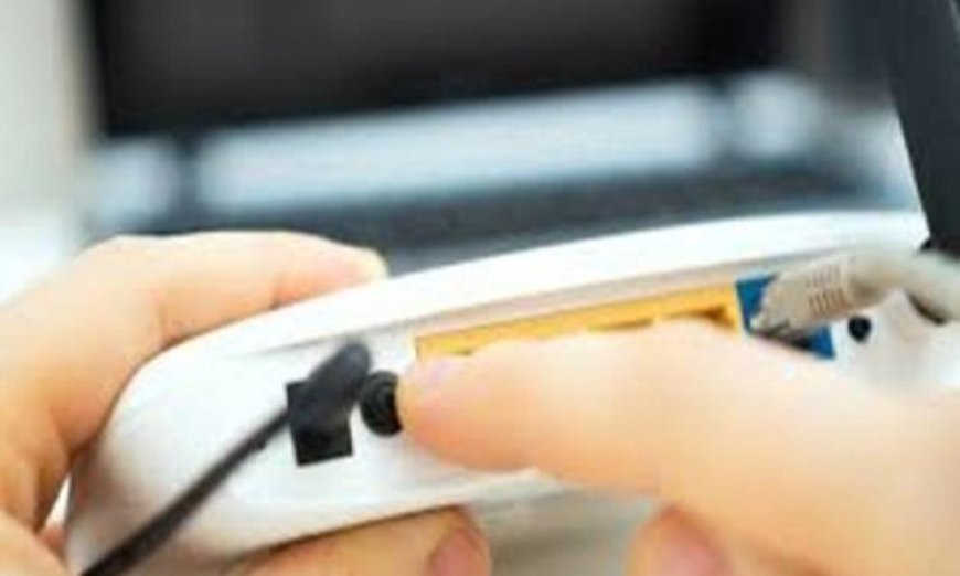 فصل الراوتر عن الكهرباء يعزز سرعة الإنترنت لديك