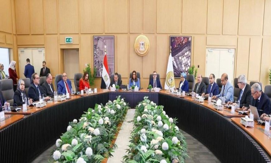 إطلاق المرحلة الرابعة من المبادرة الوطنية للمشروعات الخضراء الذكية لتعزيز التنمية المستدامة في البلاد