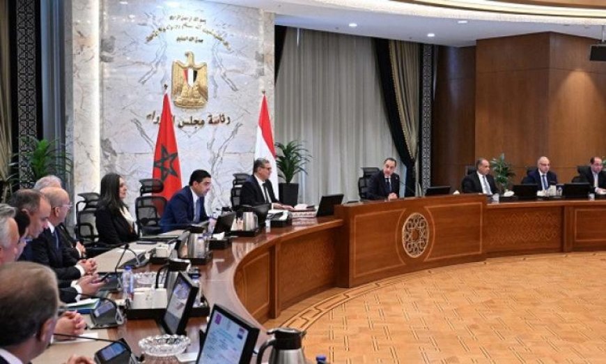 وزير الخارجية يدعو لتحسين العلاقات بين مصر والمغرب وتعزيز التعاون المشترك