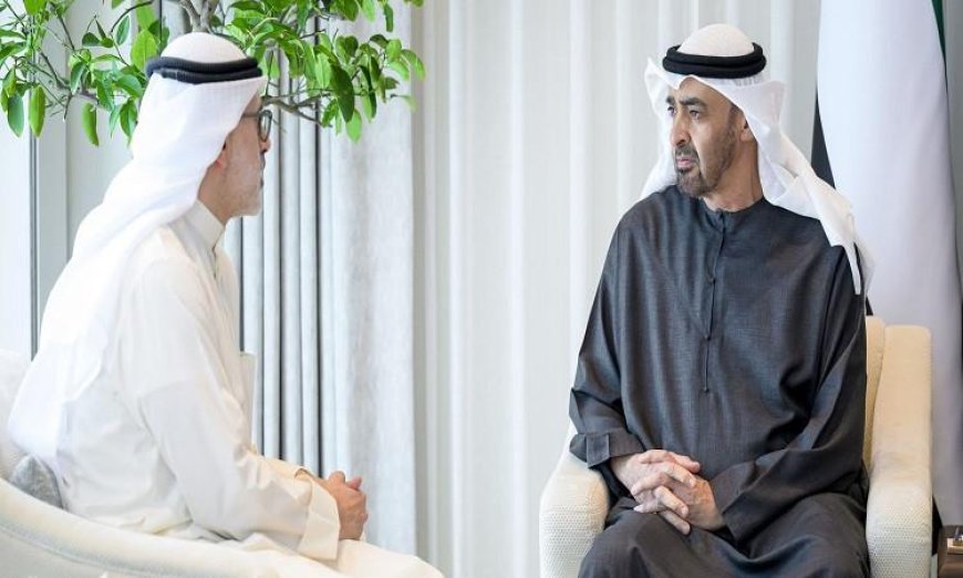 رئيس الإمارات ووزير خارجية الكويت يتناولان أبرز تطورات الأوضاع في المنطقة