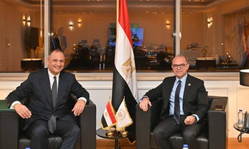 وزير الاستثمار المغربي يعقد اجتماعا مع نظيره لتعزيز التجارة بين البلدين