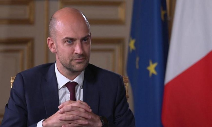 وزير الخارجية الفرنسي يحذر من أن استهداف البنى التحتية في إيران سينذر بتصعيد خطير