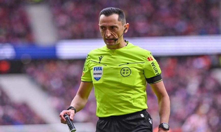 حكم إسباني يقود مباراة سان جيرمان ضد ليفربول في دوري أبطال أوروبا