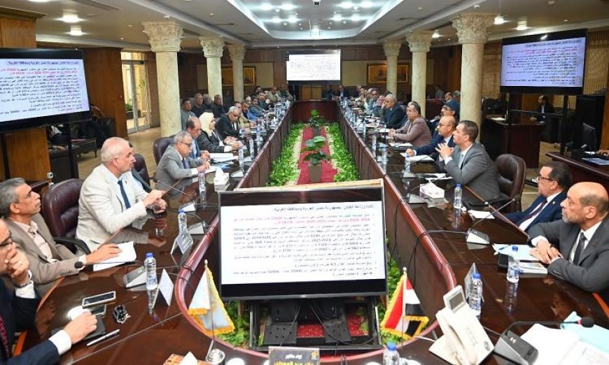 عبد المعطي يكشف عن خريطة استراتيجية جديدة لتعزيز التكتلات الاقتصادية في الغربية