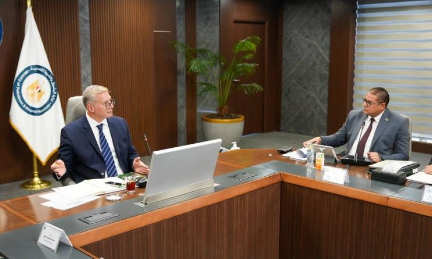 وزير البترول يحضر الجمعية العامة لشركة كارجاس لبحث مستقبل الطاقة في مصر