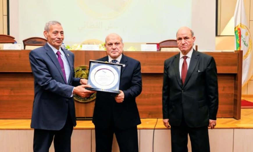 رئيس هيئة النيابة الإدارية يشارك في فعاليات يوم التميز لإدارة التفتيش القضائي بالصور