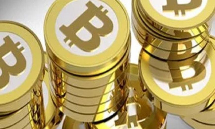 ارتفاع أسعار “بيتكوين” إلى أكثر من 70 ألف دولار وسط انخفاض أسعار النفط