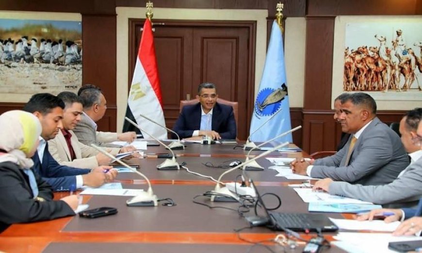 محافظ البحر الأحمر يعلن عن انطلاق مرحلة جديدة في تحول السياحة بالمنطقة