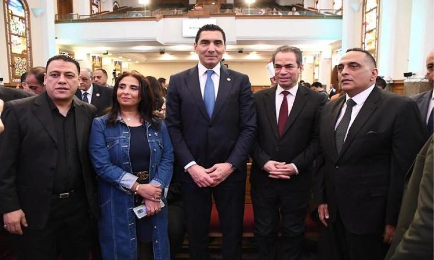 وزير الشباب والرياضة يشارك في احتفالات عيد القيامة المجيد للطائفة الإنجيلية