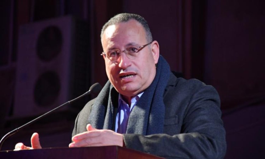 قنصوة يقدم تهانيه لقداسة البابا تواضروس الثاني وللأقباط بمناسبة عيد القيامة