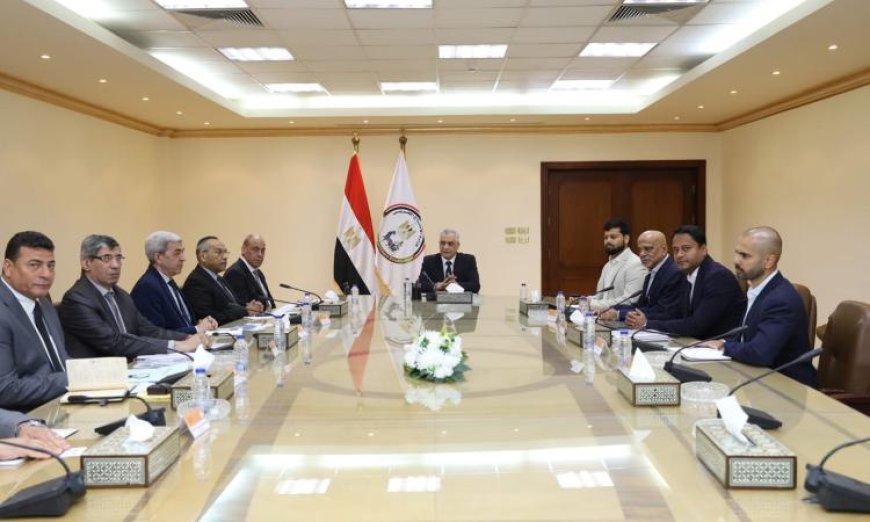 وزير الإنتاج الحربي يستعرض فرص التعاون الاستراتيجي مع شركة باراسون الهندية