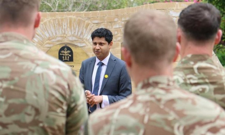 السفير البريطاني في الكويت يؤكد التزام بريطانيا القوي بأمن البلاد