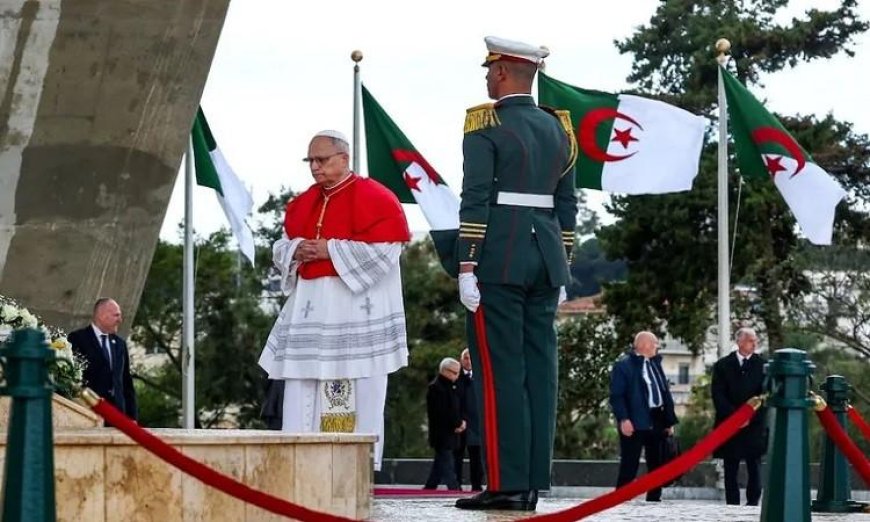 بابا الفاتيكان يزور ولاية عنابة الجزائرية وسط استقبال شعبي حار وعام
