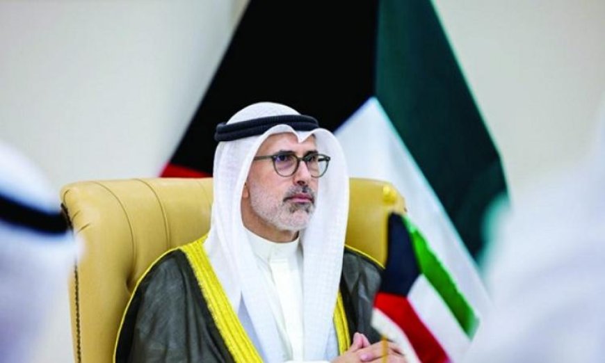 وزير خارجية الكويت يناقش التطورات الأخيرة في المنطقة مع نظيريه من باكستان وغانا