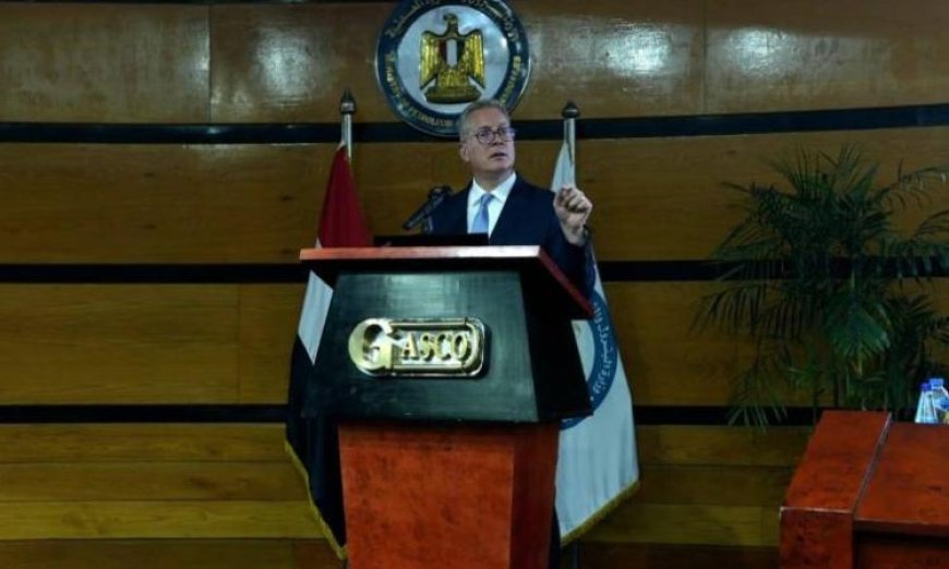 وزير البترول يعلن عن خطط لتوفير بيئة استثمار جذابة لتعزيز النمو الاقتصادي