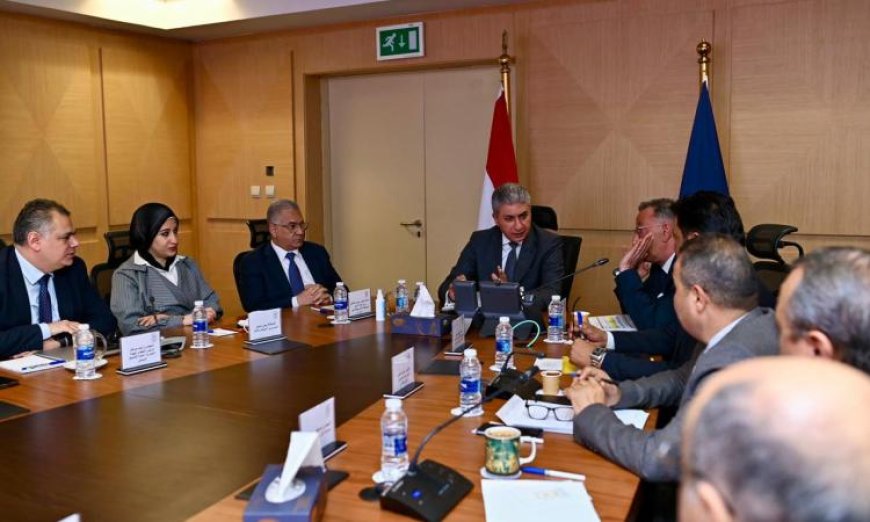 وزير السياحة يدعو لتفعيل مركز التدريب بالمتحف الكبير ودراسة إنشاء فندق ملحق لتعزيز السياحة