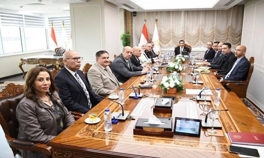 استقبال وزير الشباب لرئيس وأعضاء اتحاد الطائرة يعزز التعاون الرياضي