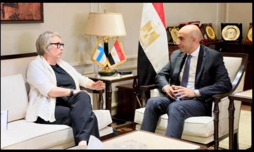 عبد اللطيف يلتقي سفيرة فنلندا في القاهرة لتعزيز التعاون في تطوير التعليم