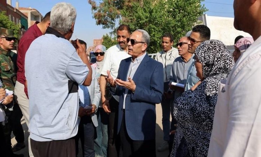 محافظ الإسماعيلية يقوم بجولة ميدانية في قرية الحجاز كيلو 2 للتفقد والمراقبة