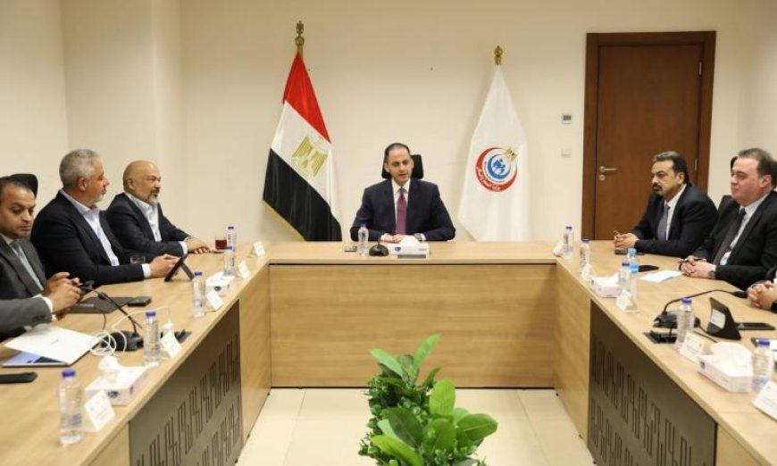 نائب وزير الصحة يناقش مع اتصالات مصر وSTM تحويل القطاع الصحي إلى الرقمنة