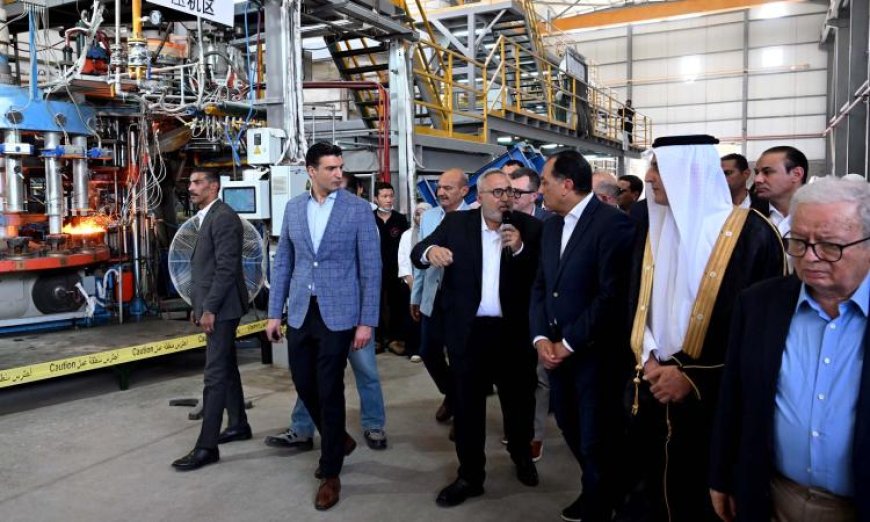رئيس الوزراء يدشن مصنع بوريكس للزجاج المحدودة في المنطقة الصناعية للسخنة