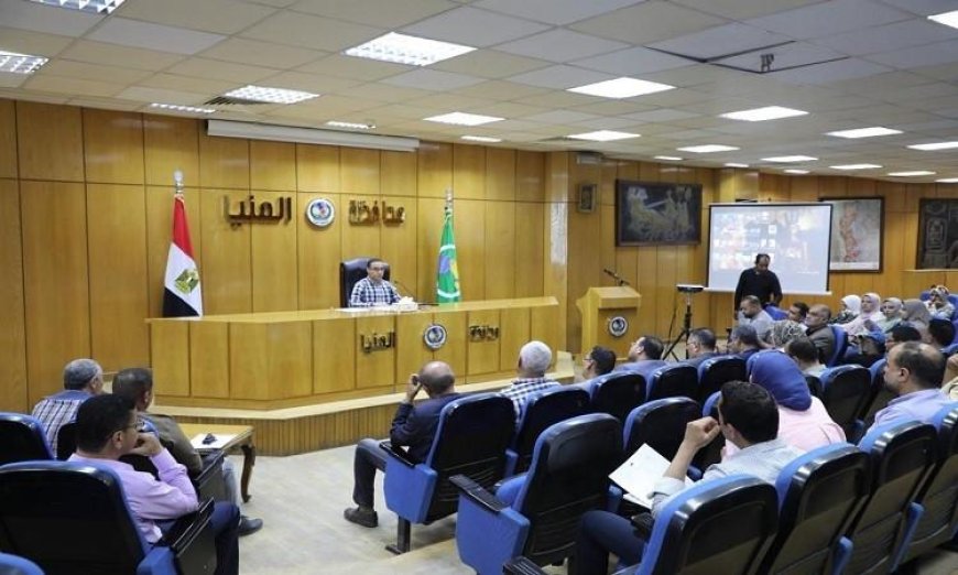 نائب محافظ المنيا يراقب تقدم مشروعات حياة كريمة ويعمل على حل المعوقات لتحقيق الإنجازات