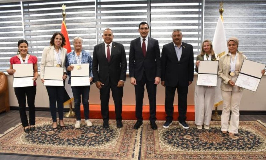 وزير الرياضة يؤكد دعم الحكومة للمجتمع الرياضي طالما استمروا في القتال والعمل