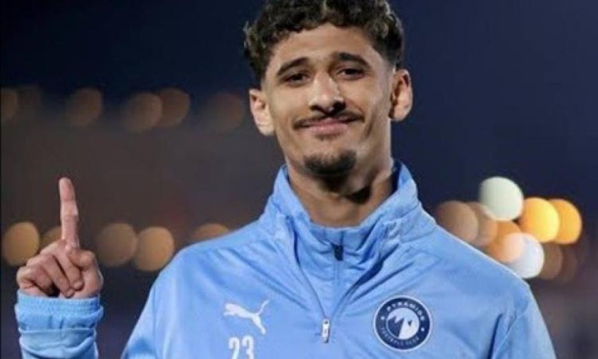 أحمد عاطف ينقل قطة المصاب إلى المستشفى بعد حادثة أمام الزمالك