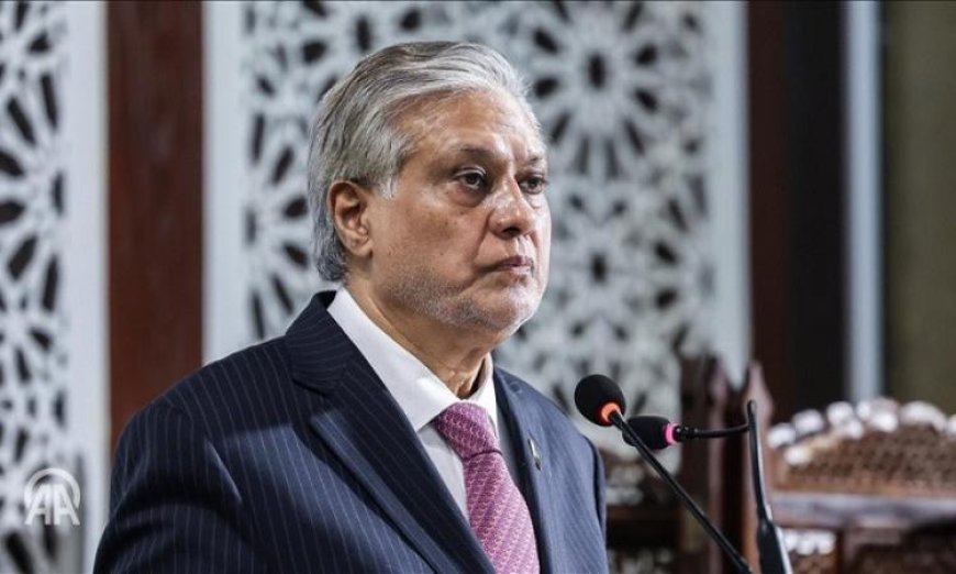 وزير خارجية باكستان يستقبل نظيره الإيراني ويعبر عن تطلعه لتعزيز السلام بين البلدين