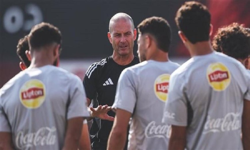مدرب الأهلي ينبه لاعبيه لتحديات مباراة بيراميدز في الدوري الممتاز