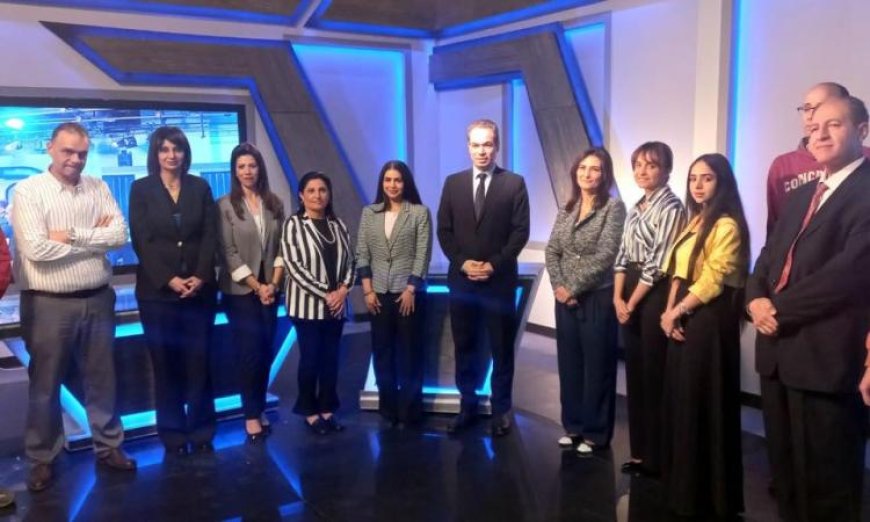 المسلماني يقوم بجولة تفقدية في ستوديو قناة النيل الدولية بعد تجديده الرائد