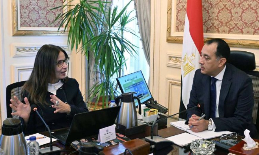 مدبولي يؤكد أهمية اهتمام الدولة بقطاع الثقافة لتعزيز القيم الثقافية الإيجابية